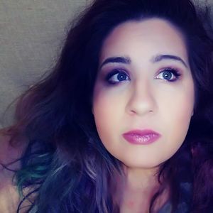 Meet your Posher, Jeanine